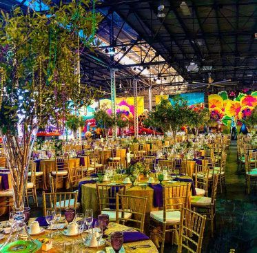 Full Carnival #transformation of a Mardi Gras float den for a seated diner with 750 closest friends