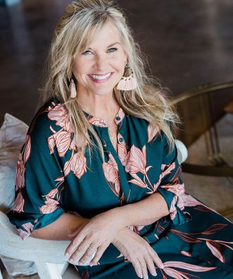 Whitney Bradley, Vice President / Partner, Retreats Resources