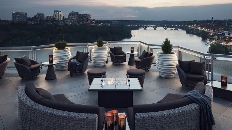 Watergate Hotel, Top of the Gate