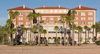 Hotel Casa del Mar beach view