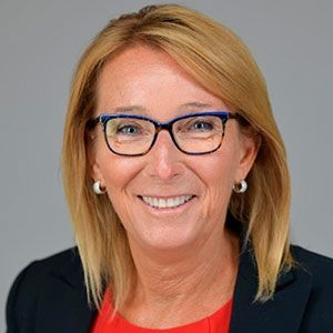 Joann Chmura, Institutional Investor