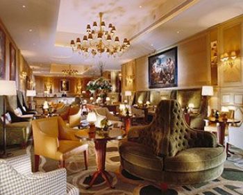 Dorchester Collection Italy virtual background