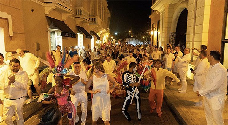 Colombia street dancing